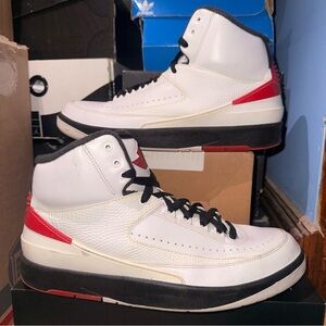 Size 10.5 - Jordan 2 Retro Mid Chicago